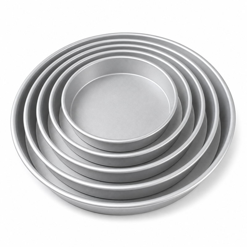 solid commercial pizza pan with continuous baking surface